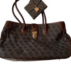 Dooney & Bourke Satchel Tote Purse